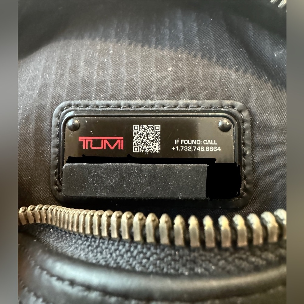 Tumi Alpha Bravo Reno Travel/Dopp Kit, Black - Picture 10 of 12